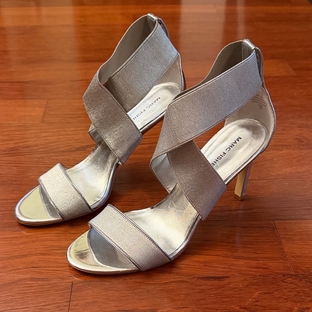 Marc Fisher Silver Heels 10